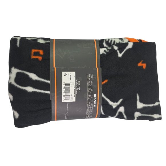 Way to Celebrate Pet PJs Halloween Black Skeleton Graphic Bones Pet Pajamas NWT - Picture 2 of 7